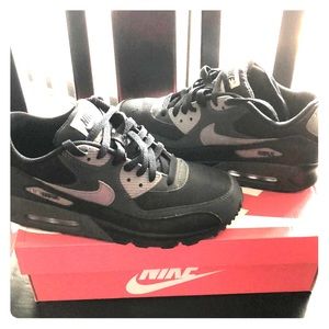 Air Max 90s Size 7(Big kids)